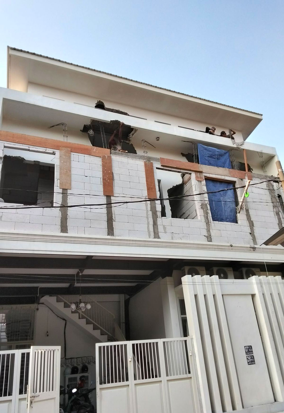 Ingin Bangun Rumah Kos Unik yang Bikin Calon Penghuni Berebut Daftar? Serahkan ke Ahlinya!